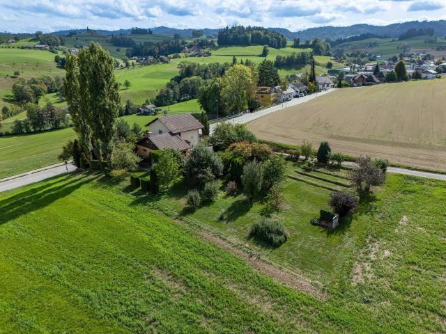 Einfamilienhaus kaufen in Schwarzenbach (Huttwil), Huttwil