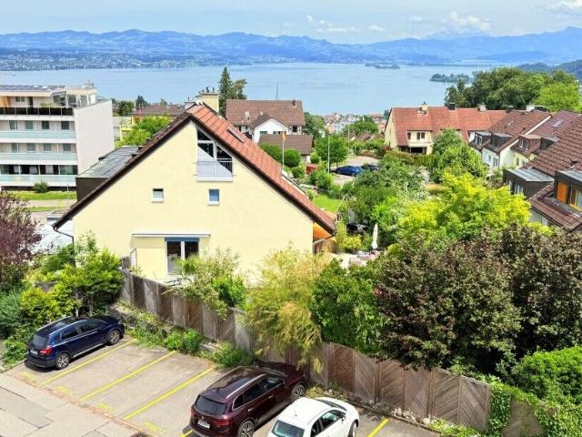 Einfamilienhaus kaufen in Richterswil, Zürich