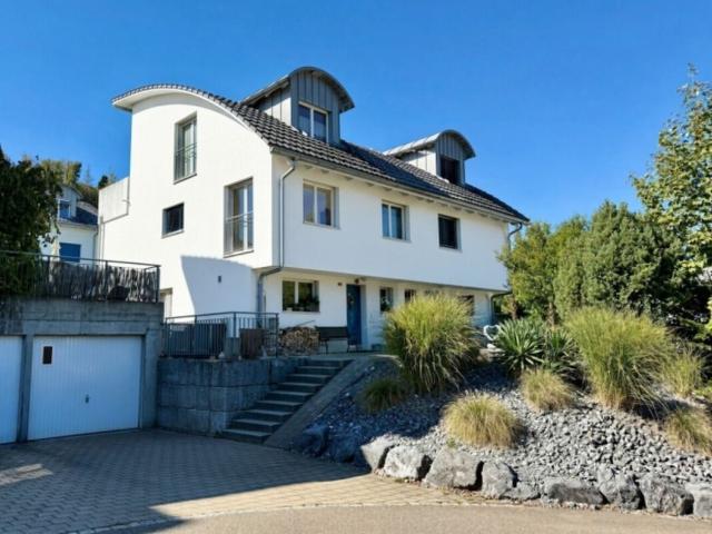 Einfamilienhaus kaufen in Laupen ZH, Wald (ZH)