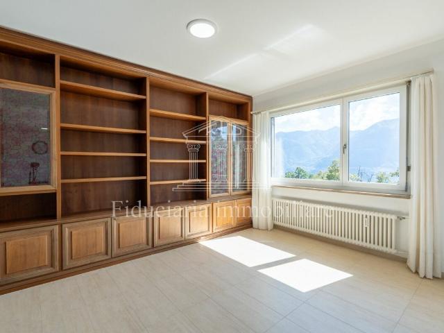 Einfamilienhaus kaufen in Locarno, Tessin