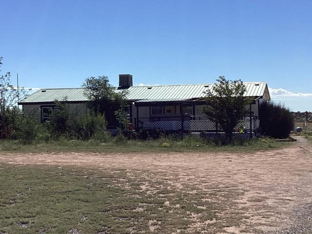 House for sale in Edgewood, Santa Fe County