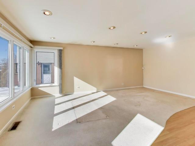 House for sale in Morton Grove, Illinois