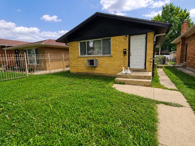 House for sale in Chicago Park, Illinois