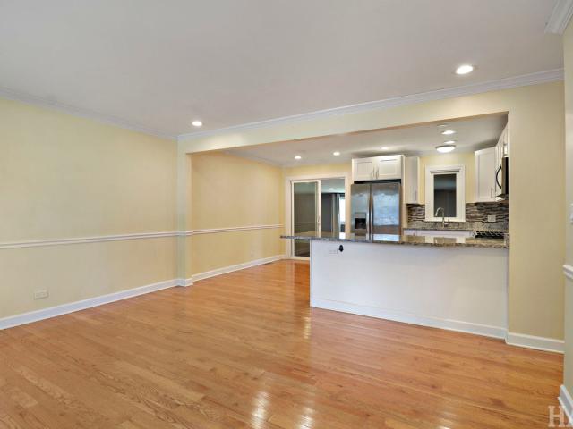 House for sale in Gurnee, Illinois