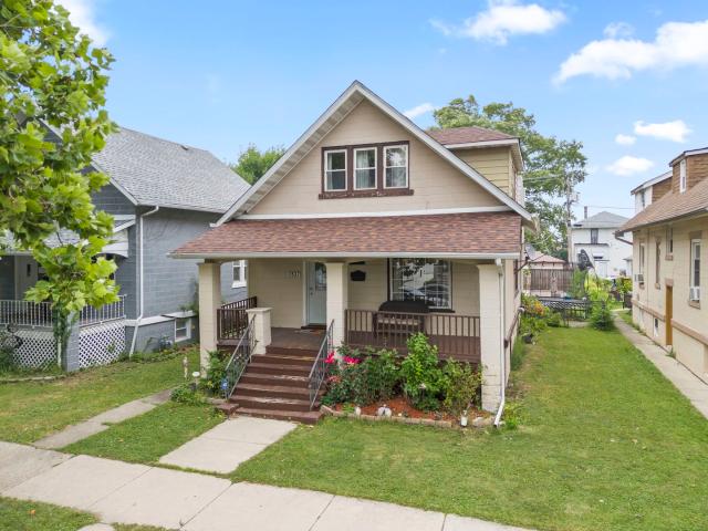House for sale in Cicero, Illinois