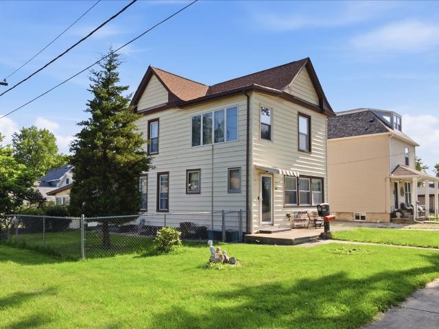 House for sale in Pontiac, Illinois