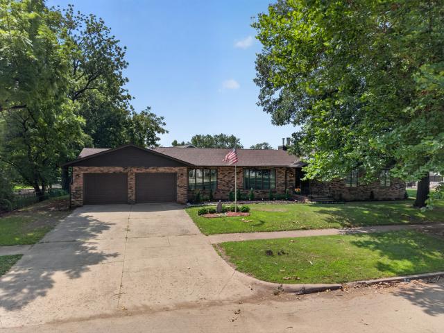 House for sale in Ottawa, Illinois