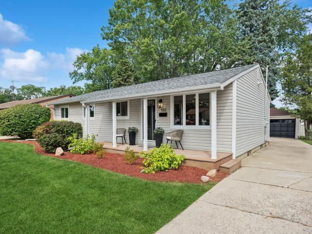 House for sale in Glendale Heights, Illinois