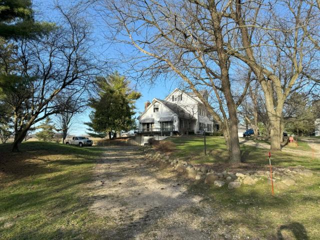 House for sale in Hampshire, Illinois