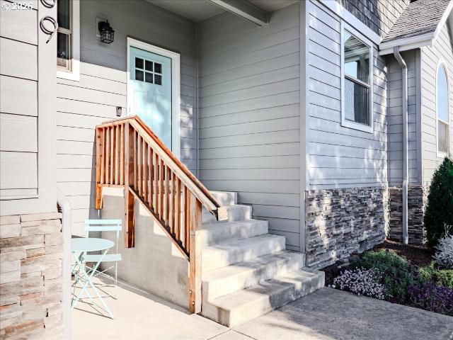 House for sale in Silverton, Marion County