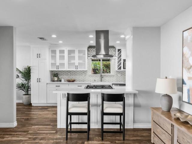 House for sale in Holland, Poway