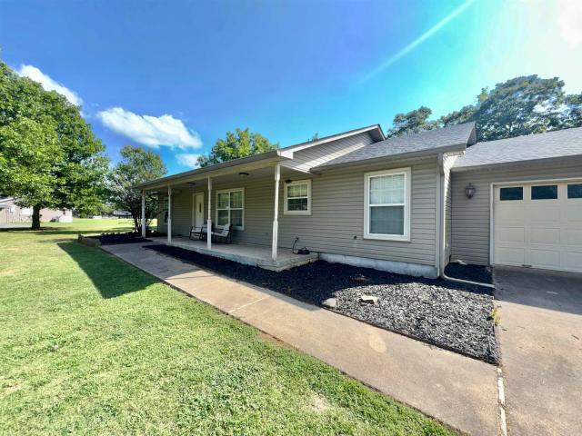House for sale in Ark