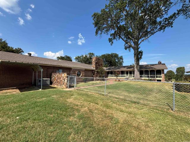 House for sale in Ark