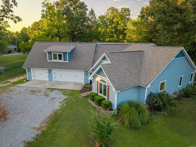 House for sale in Ark