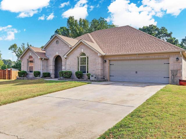 House for sale in Bryant, Saline County