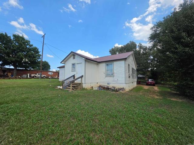 House for sale in Ola, Yell County