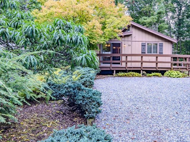 House for sale in Newland, Avery County