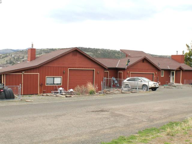 House for sale in Oregonia
