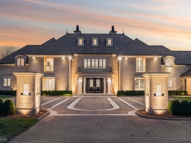 House for sale in Far Hills, New Jersey