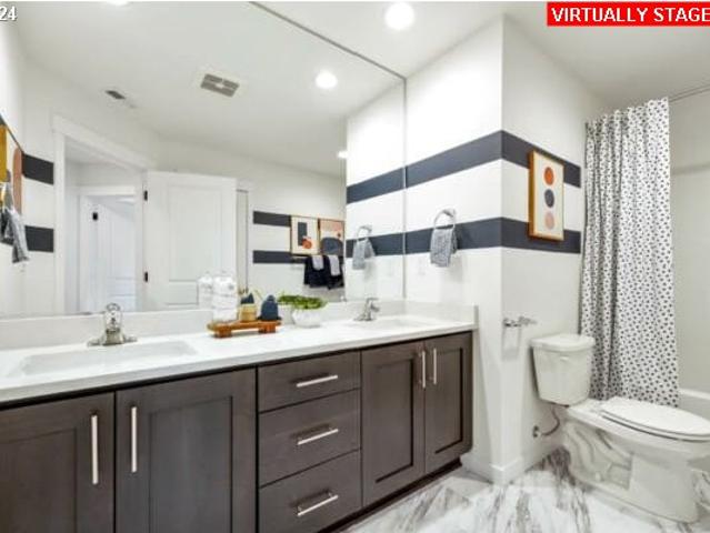 House for sale in Oregonia