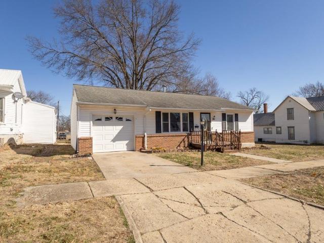 House for sale in Brookfield, Missouri