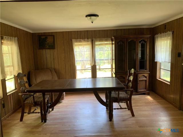 House for sale in Smiley, Gonzales County
