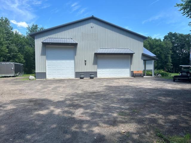 House for sale in Saint Francis, Minnesota