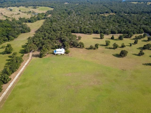 House for sale in Lexington, Texas