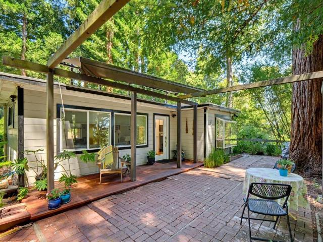 House for sale in Ben Lomond, California