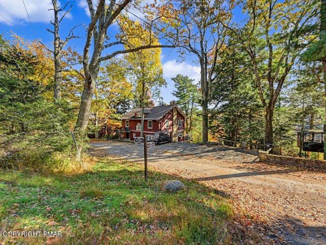 House for sale in Pocono Manor, Pocono Township