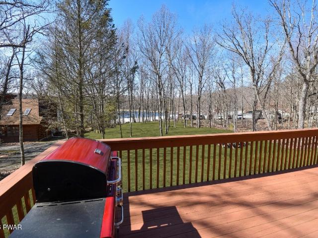 House for sale in Hawley, Pennsylvania