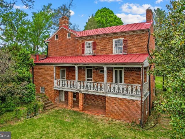 House for sale in Virginia