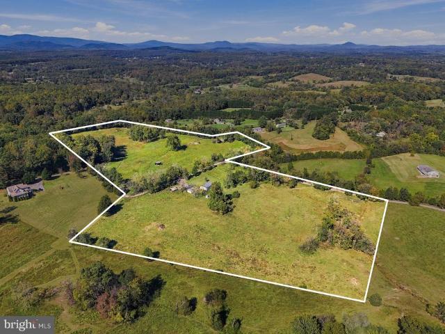 House for sale in Amissville, Rappahannock County