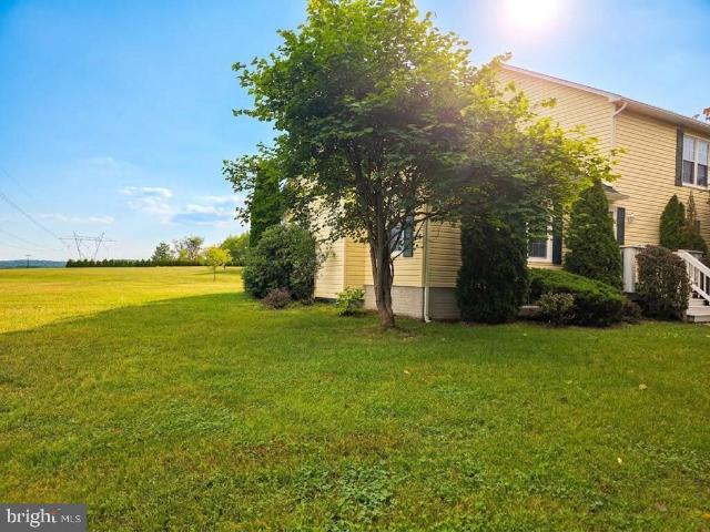House for sale in Fort Ashby, Mineral County