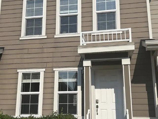 House for rent in Chestermere, Alberta