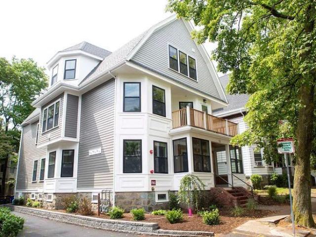 House for rent in Allston
