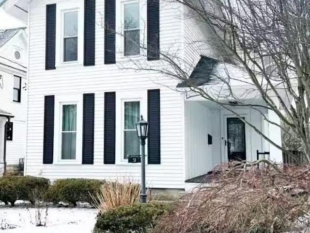House for rent in Euclid