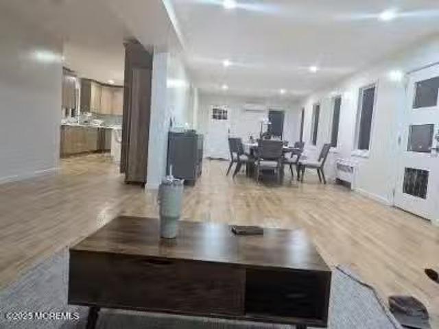 House for rent in Old Bridge