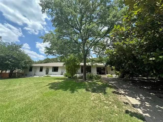 House for sale in Dallas