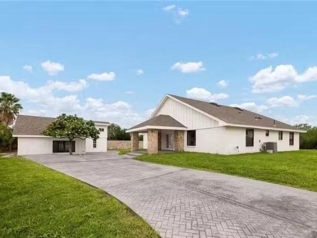House for rent in Edinburg
