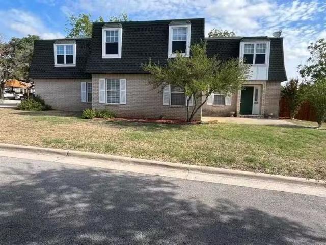 House for rent in Granbury
