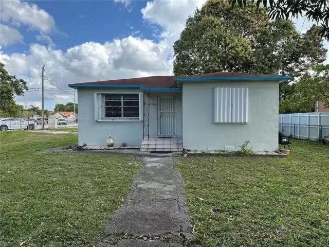House for rent in Hialeah