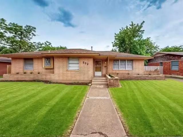 House for rent in Carrollton