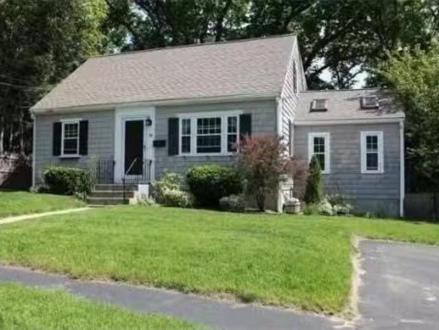 House for rent in Natick