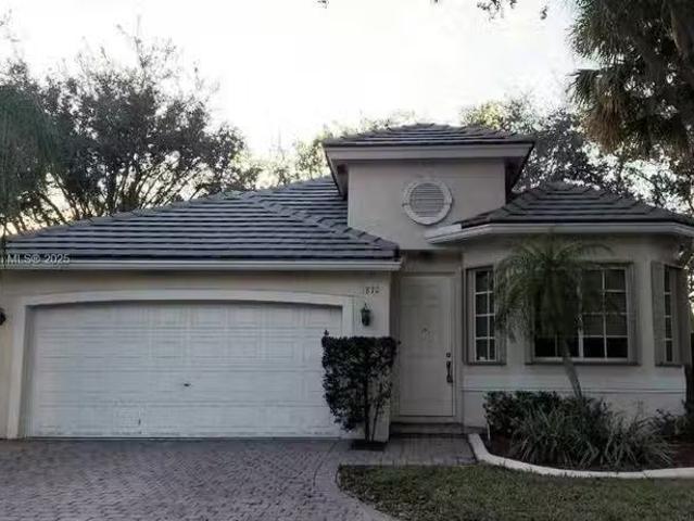 House for rent in Hollywood