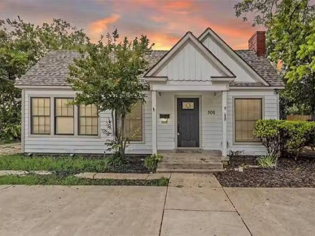 House for rent in Arlington