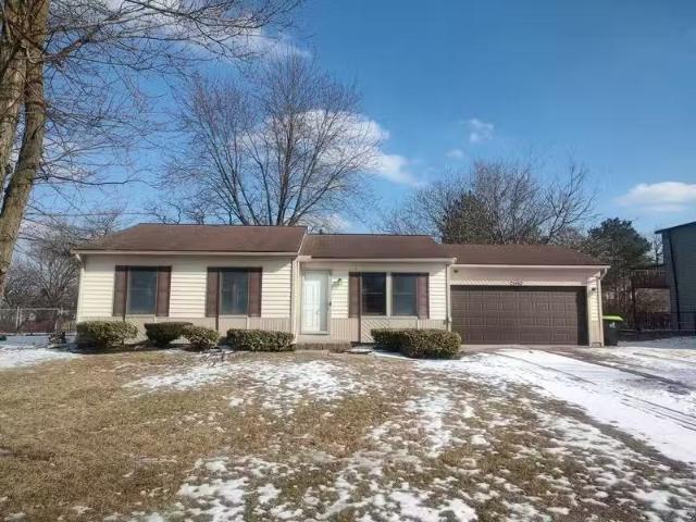 House for rent in Novi