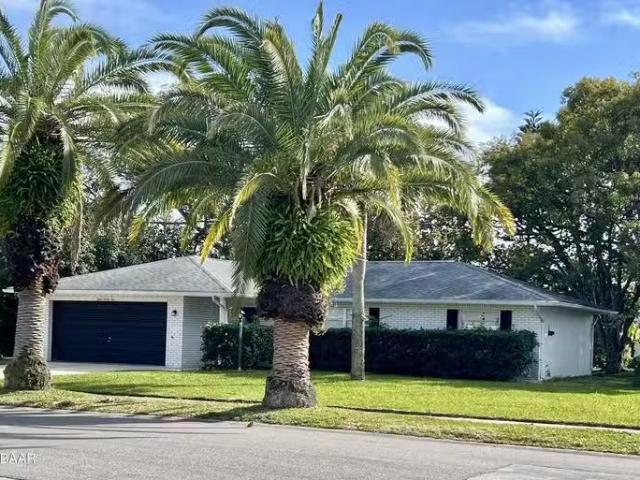 House for rent in Deltona