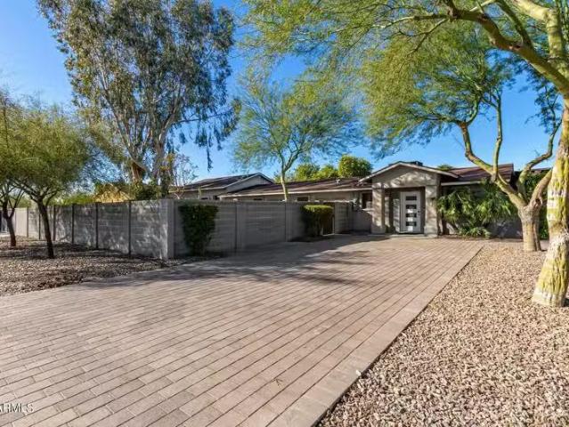 House for rent in Scottsdale