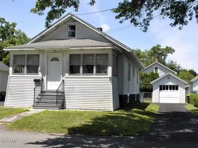 House for rent in Albany